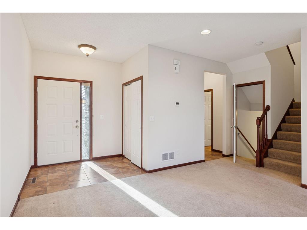 528 Sutherland Drive Woodbury MN 55129 6815994 image4