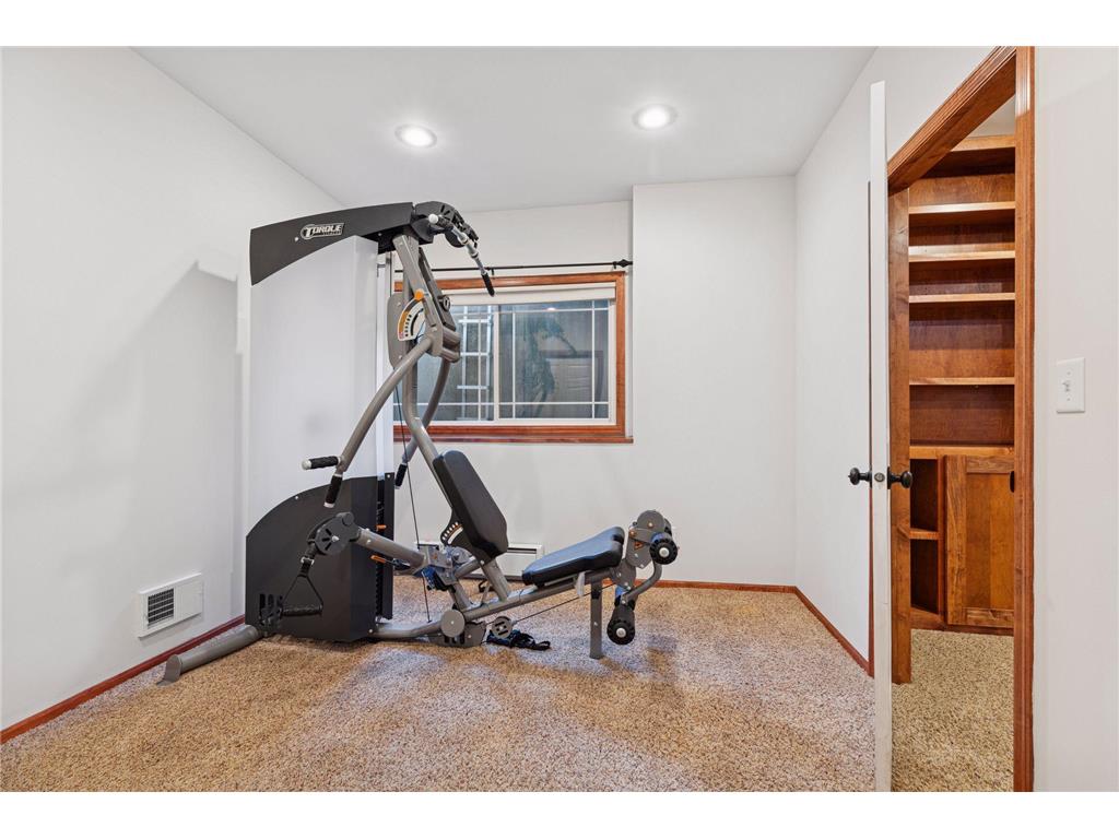 528 Sutherland Drive Woodbury MN 55129 6815994 image45