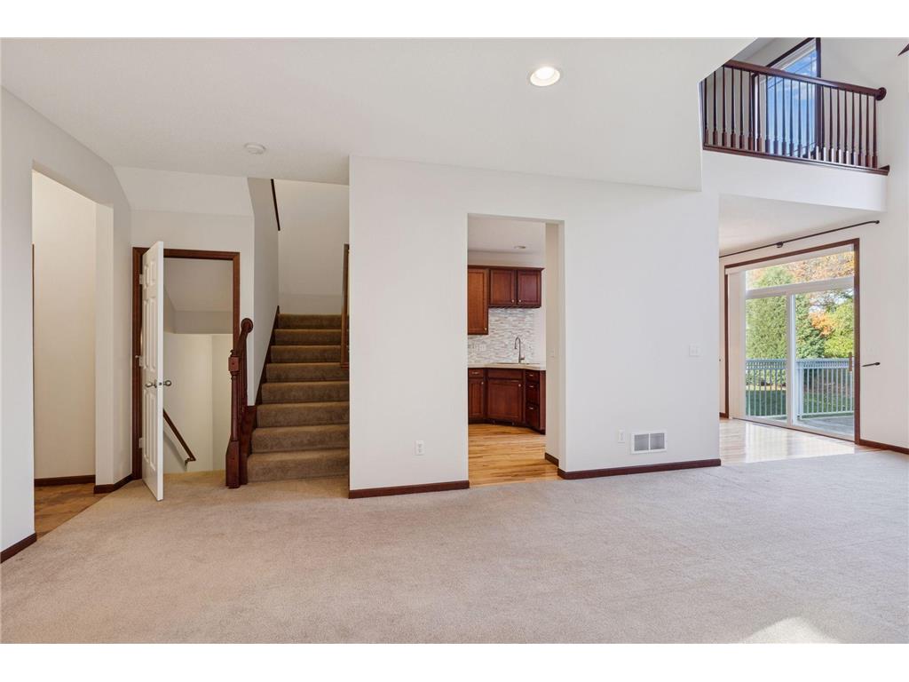 528 Sutherland Drive Woodbury MN 55129 6815994 image5