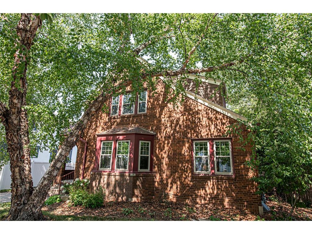 528 W Broadway Street Winona MN 55987 6422932 image1