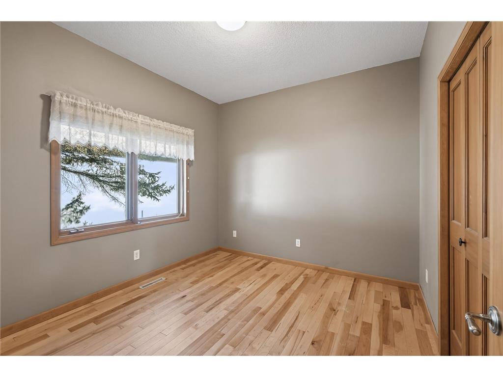 528 Wildflower Burnsville MN 55306 7022612 image20