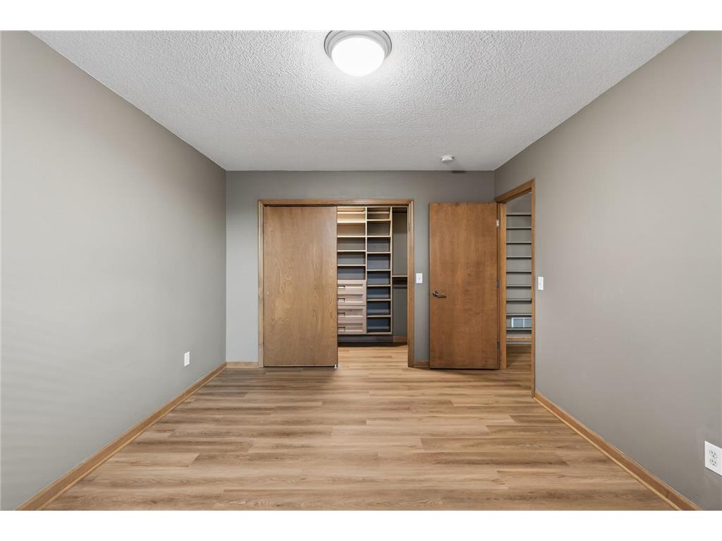 528 Wildflower Burnsville MN 55306 7022612 image26