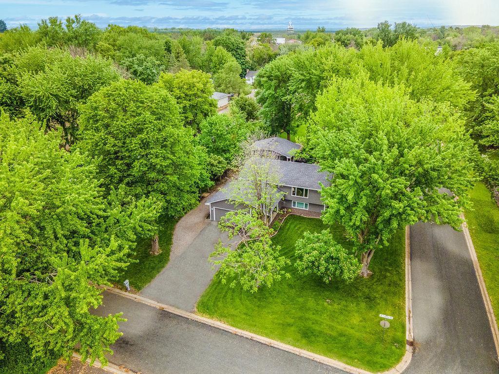 5284 Clayton Drive Maple Plain MN 55359 6725388 image1