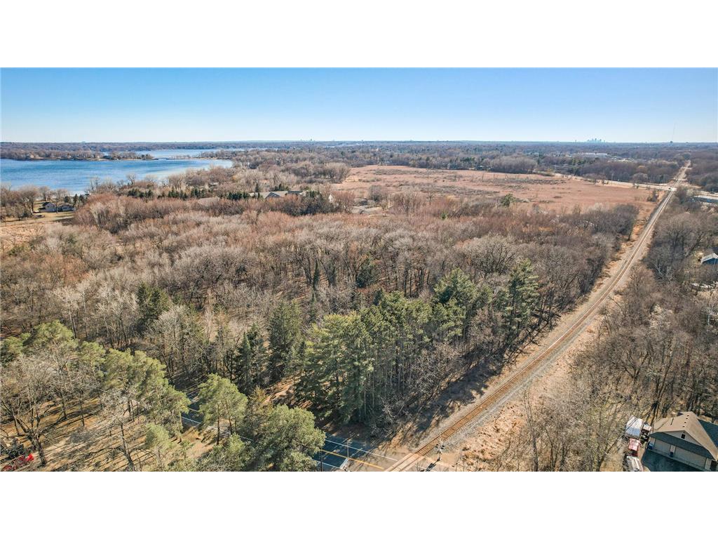 5285 Northwest Avenue White Bear Lake MN 55110 7023309 image3