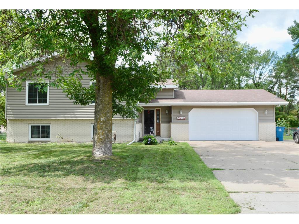 5287 Edgewood Drive Mounds View MN 55112 6414538 image1