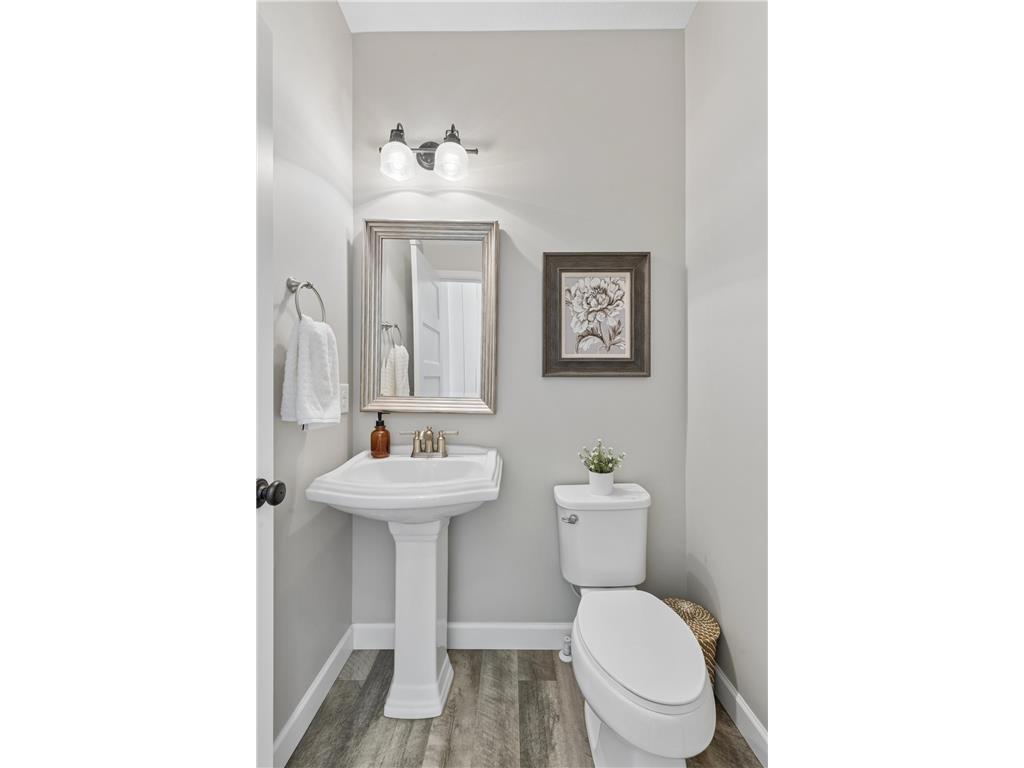 5288 Porchlight View Woodbury MN 55129 7051062 image16
