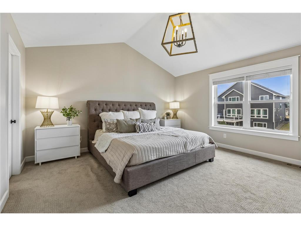 5288 Porchlight View Woodbury MN 55129 7051062 image19