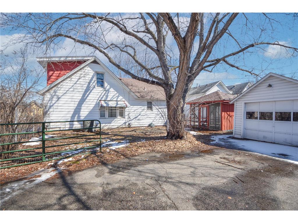 529 10th Avenue N Saint Cloud MN 56303 7040223 image4