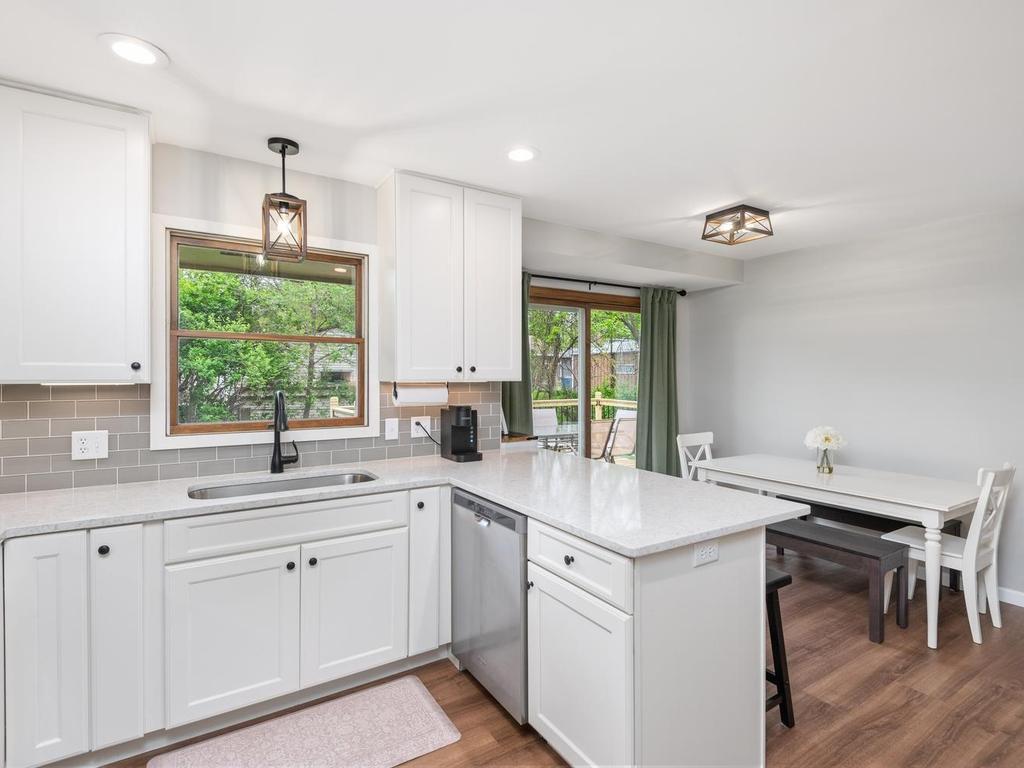 529 5 1/2 Street NW Elk River MN 55330 7077011 image10