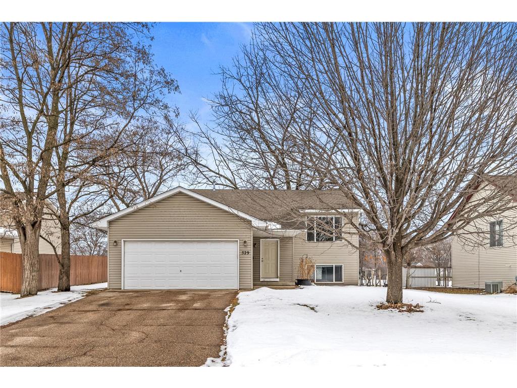 529 5th Avenue E Shakopee MN 55379 7010298 image1