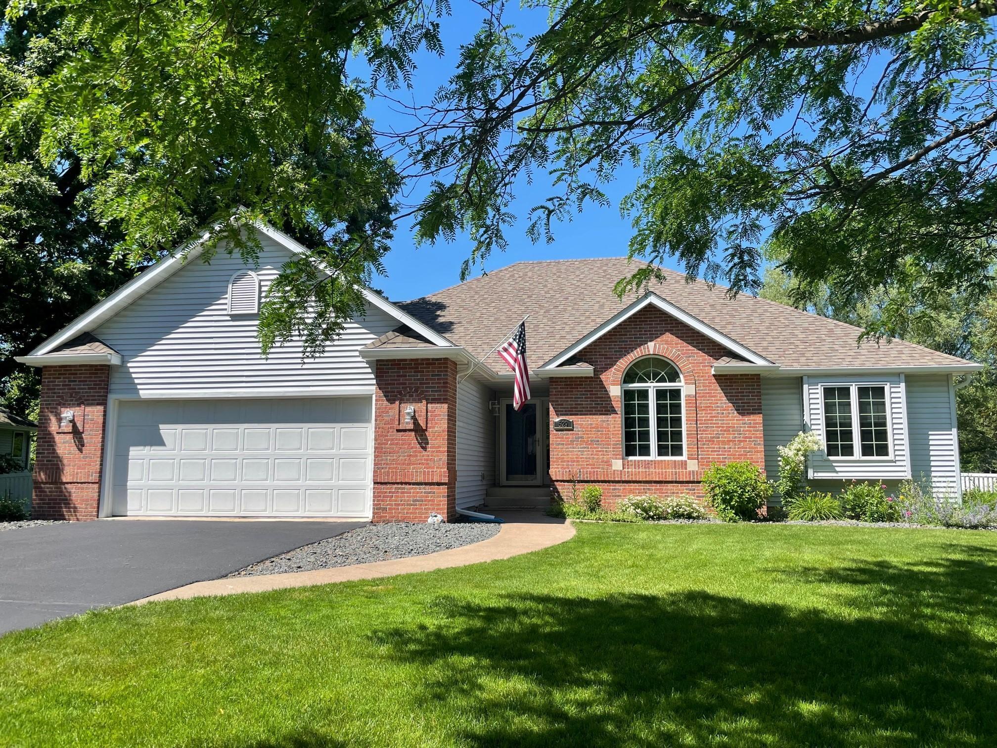 529 Elm Avenue W, Menomonie, WI, 54751 MLS 6006297 Edina Realty