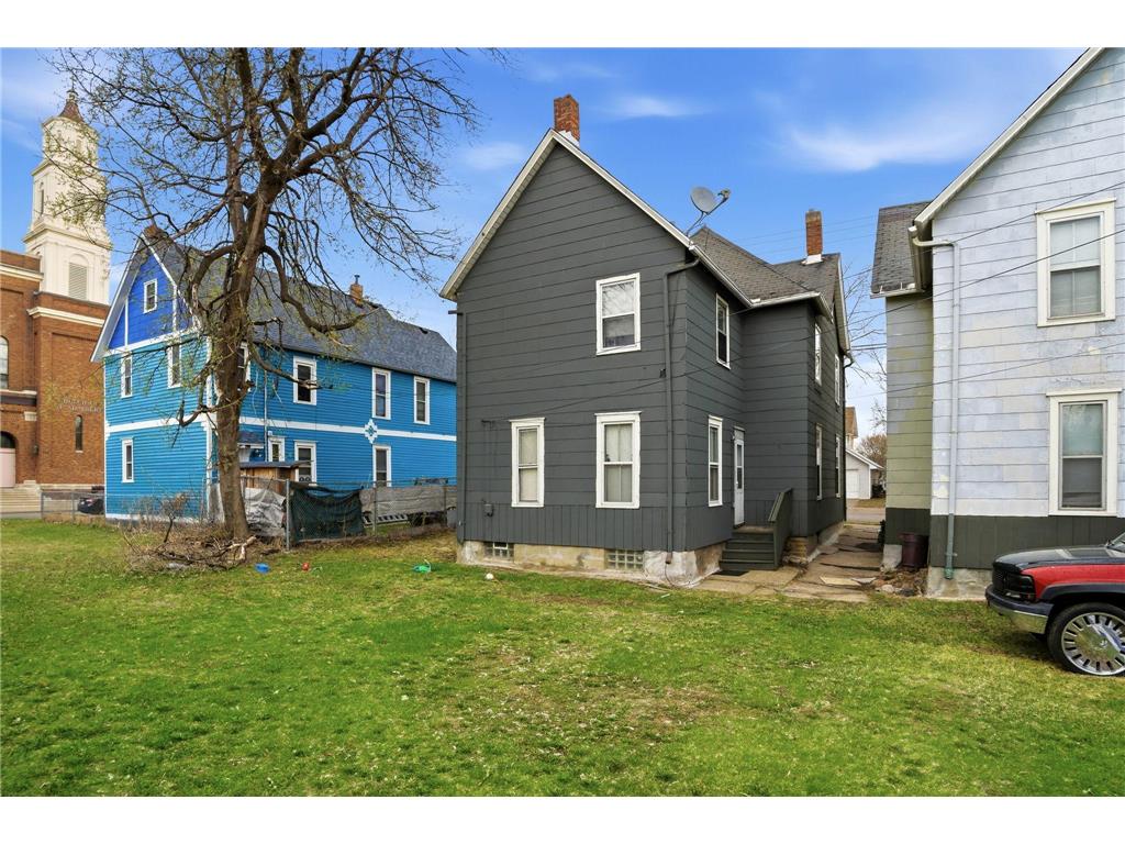 529 Galtier Street Saint Paul MN 55103 7075039 image13