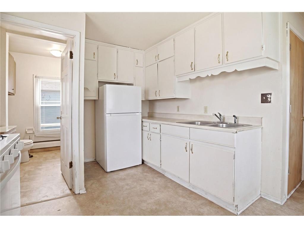 529 Galtier Street Saint Paul MN 55103 7075039 image7