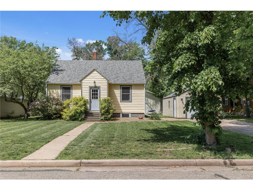 529 N Dallas Street River Falls WI 54022 6543713 image1