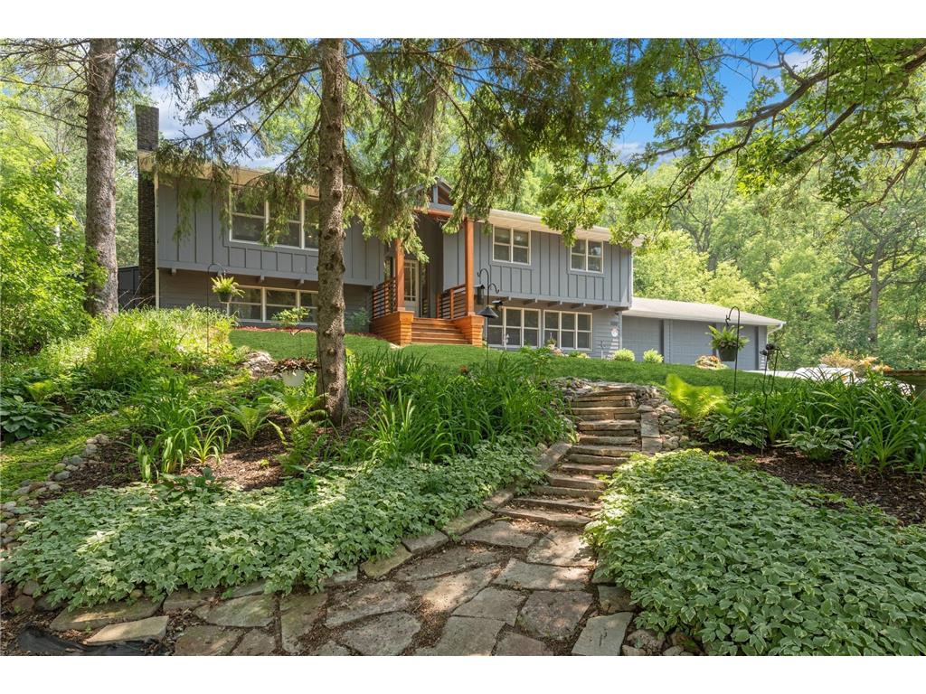 529 Old Highway 35 S, Hudson, WI, 54016 MLS 6386310 Edina Realty