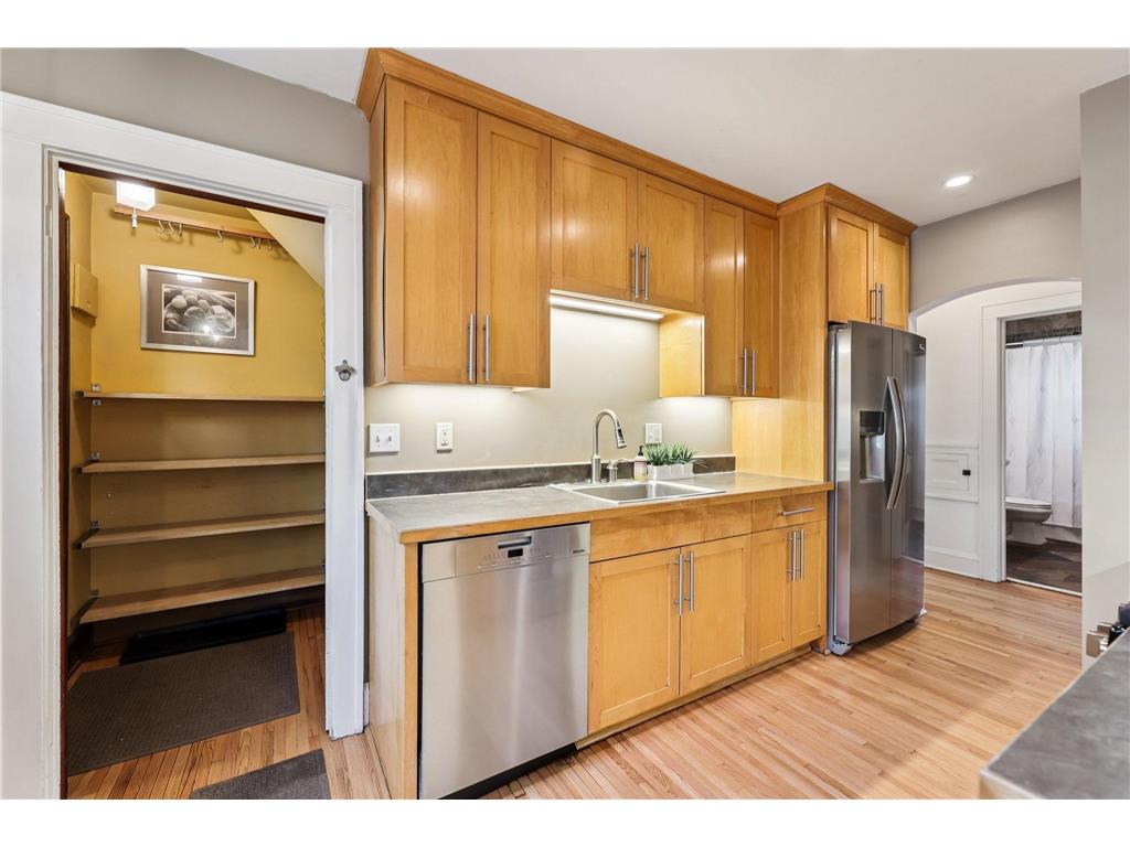 529 Saratoga Street S Saint Paul MN 55116 7040859 image10