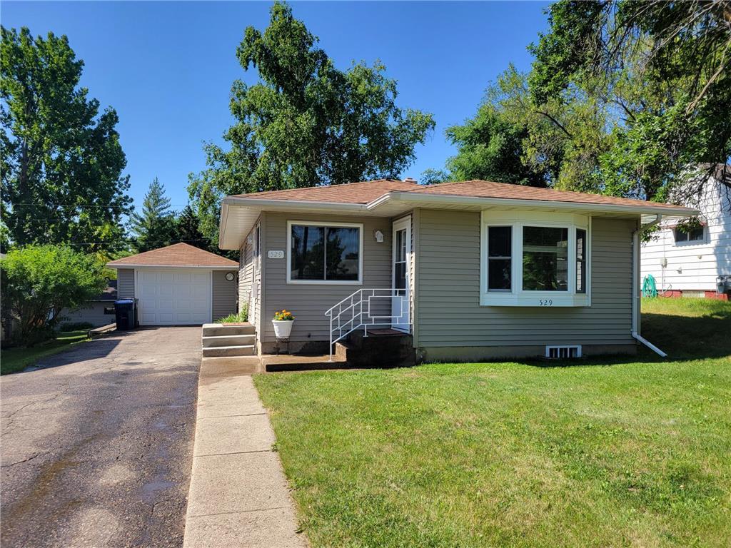 529 W Douglas Avenue, Fergus Falls, MN, 56537 MLS 6231543 Edina Realty