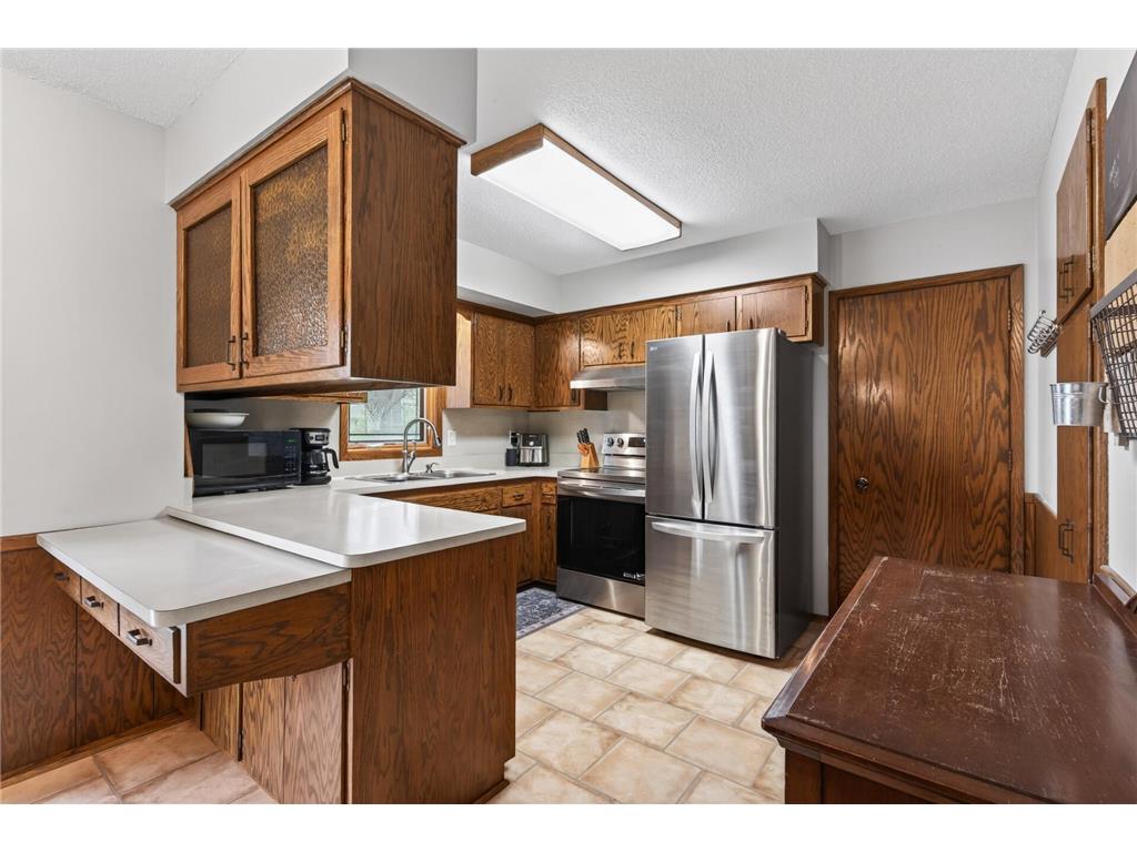 5296 83rd Avenue N Brooklyn Park MN 55443 7067384 image12