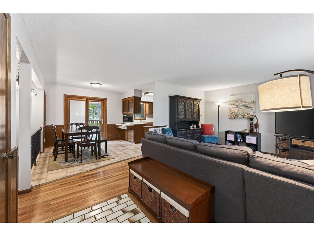 5296 83rd Avenue N Brooklyn Park MN 55443 7067384 image3