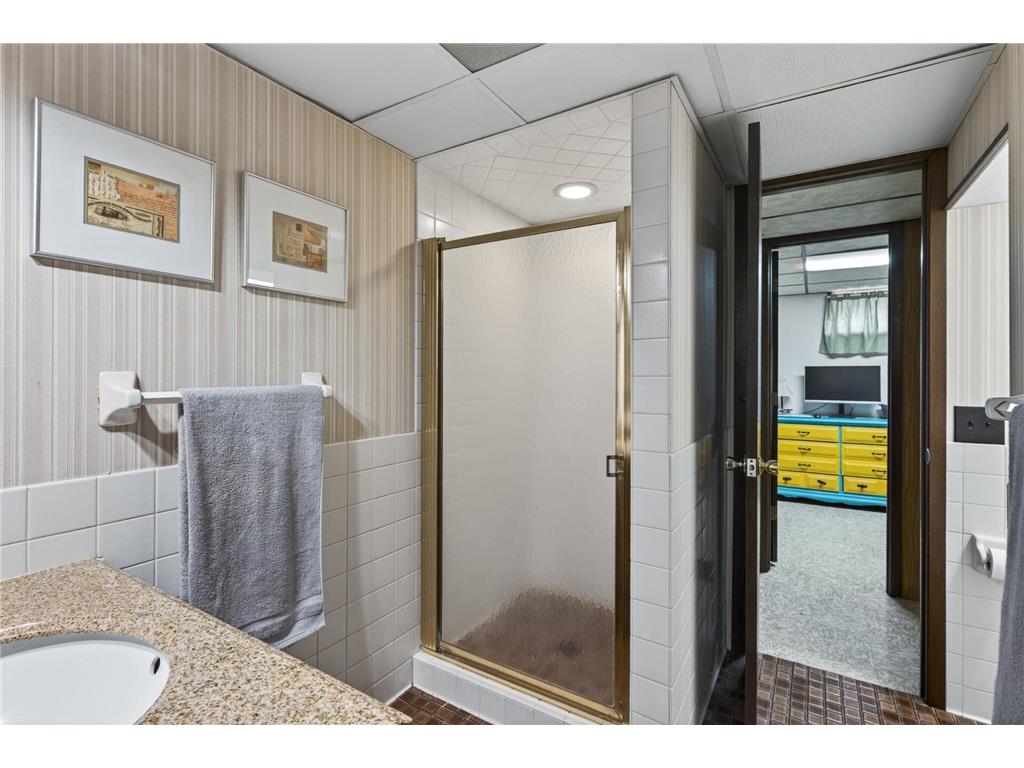 5296 83rd Avenue N Brooklyn Park MN 55443 7067384 image30