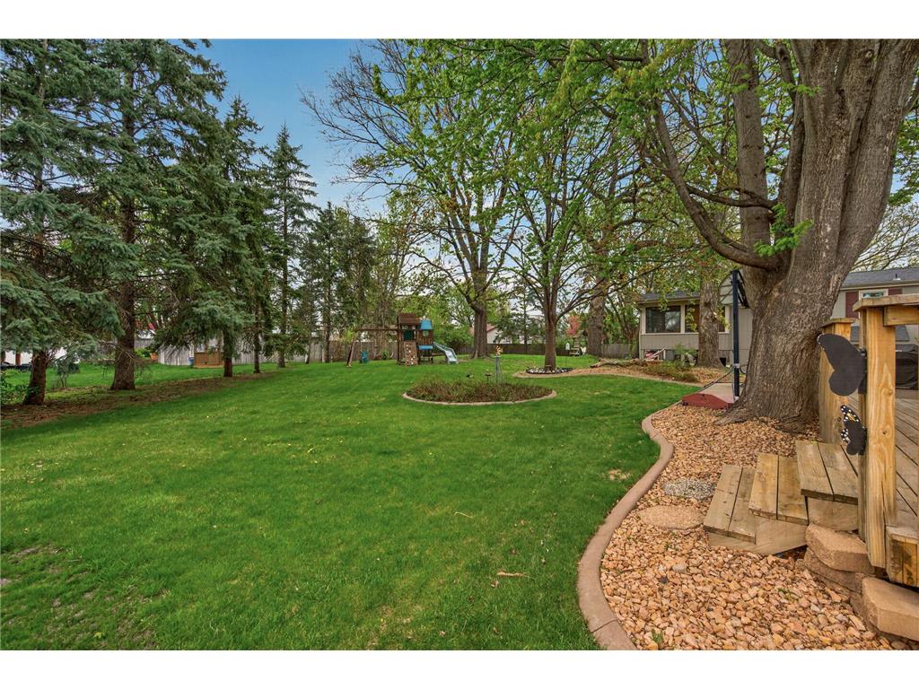 5296 83rd Avenue N Brooklyn Park MN 55443 7067384 image42