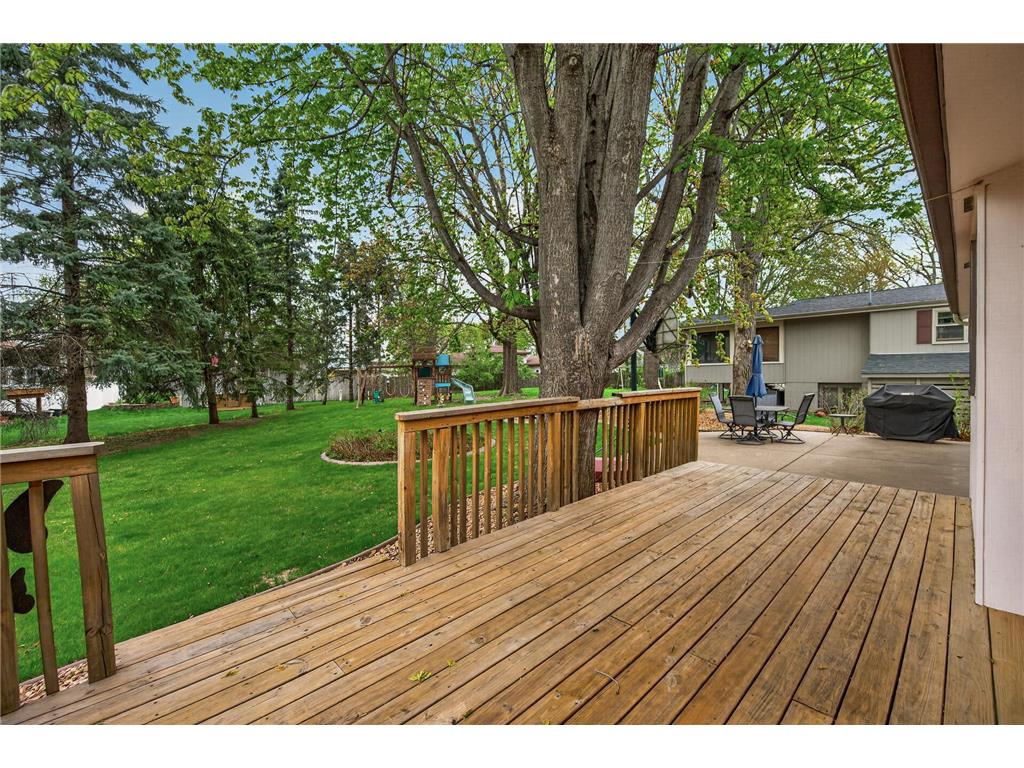 5296 83rd Avenue N Brooklyn Park MN 55443 7067384 image43