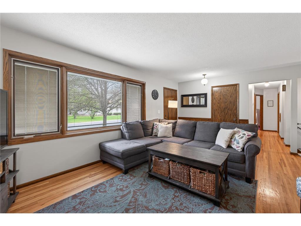 5296 83rd Avenue N Brooklyn Park MN 55443 7067384 image6