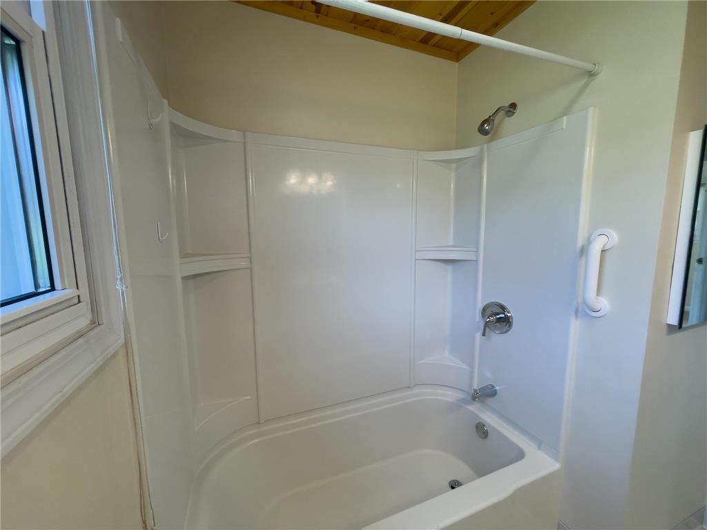 53 Banks Boulevard Silver Bay MN 55614 7081444 image12