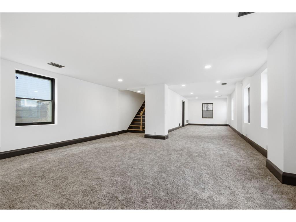 53 Irvine Park Saint Paul MN 55102 7019256 image45