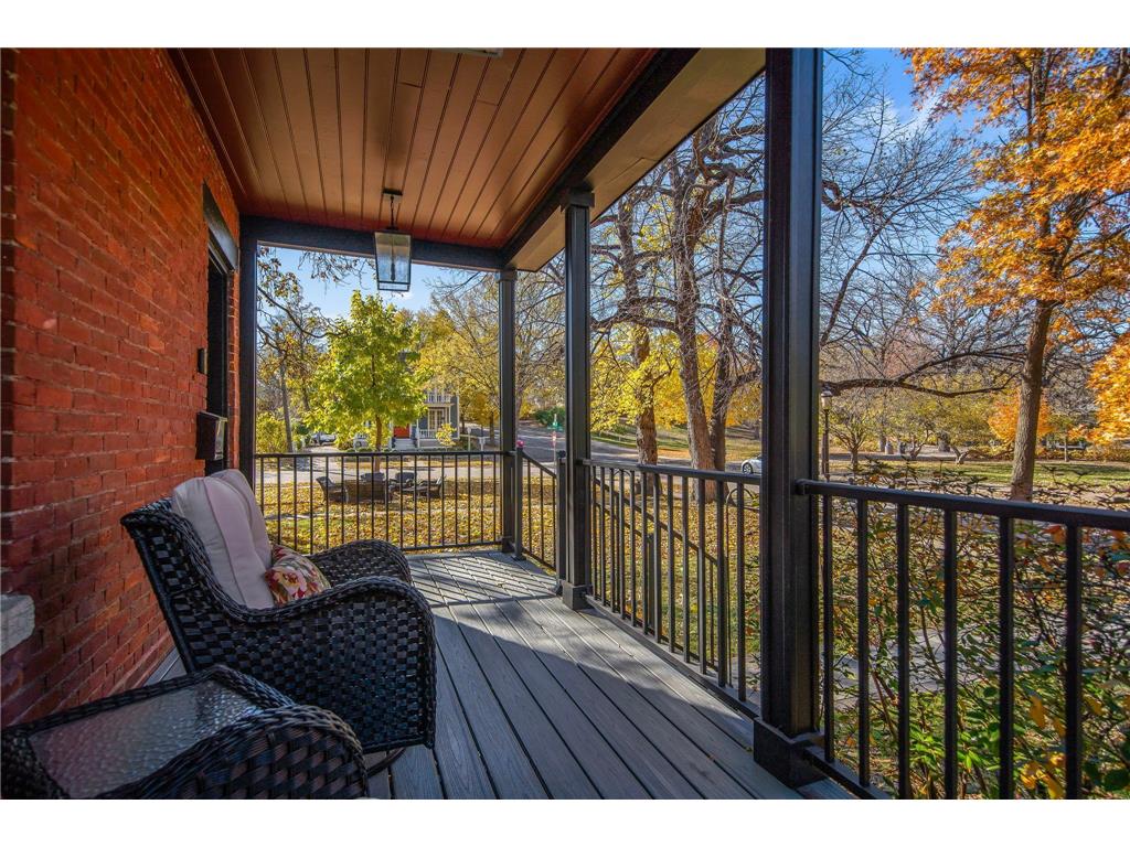 53 Irvine Park Saint Paul MN 55102 7019256 image58