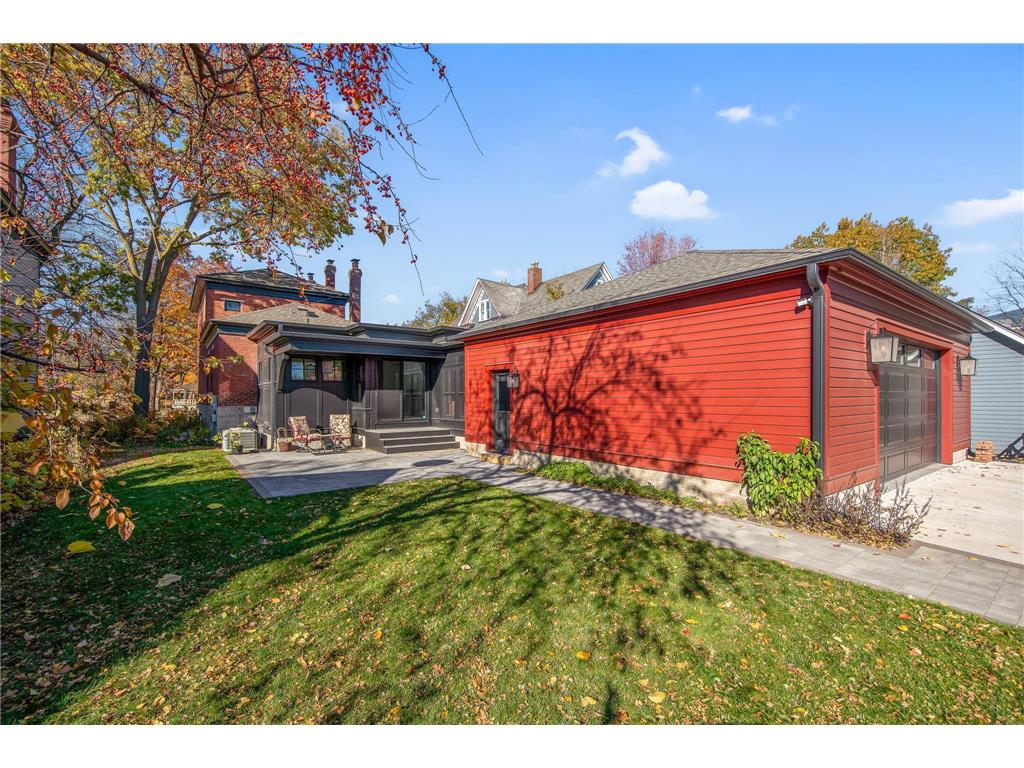 53 Irvine Park Saint Paul MN 55102 7019256 image63