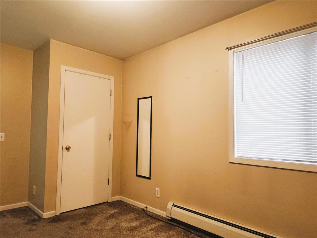 53 W 9th Street Winona MN 55987 6791692 image16