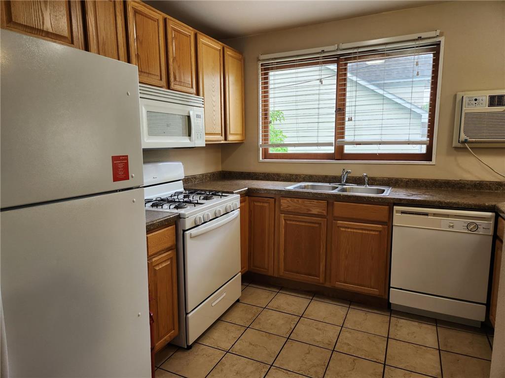 53 W 9th Street Winona MN 55987 6791692 image3