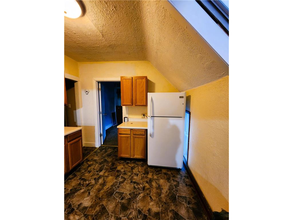 53 W 9th Street Winona MN 55987 6791692 image37