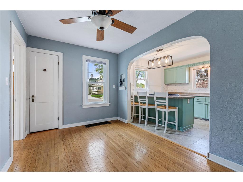 530 2nd Avenue NW Plainview MN 55964 7069095 image9