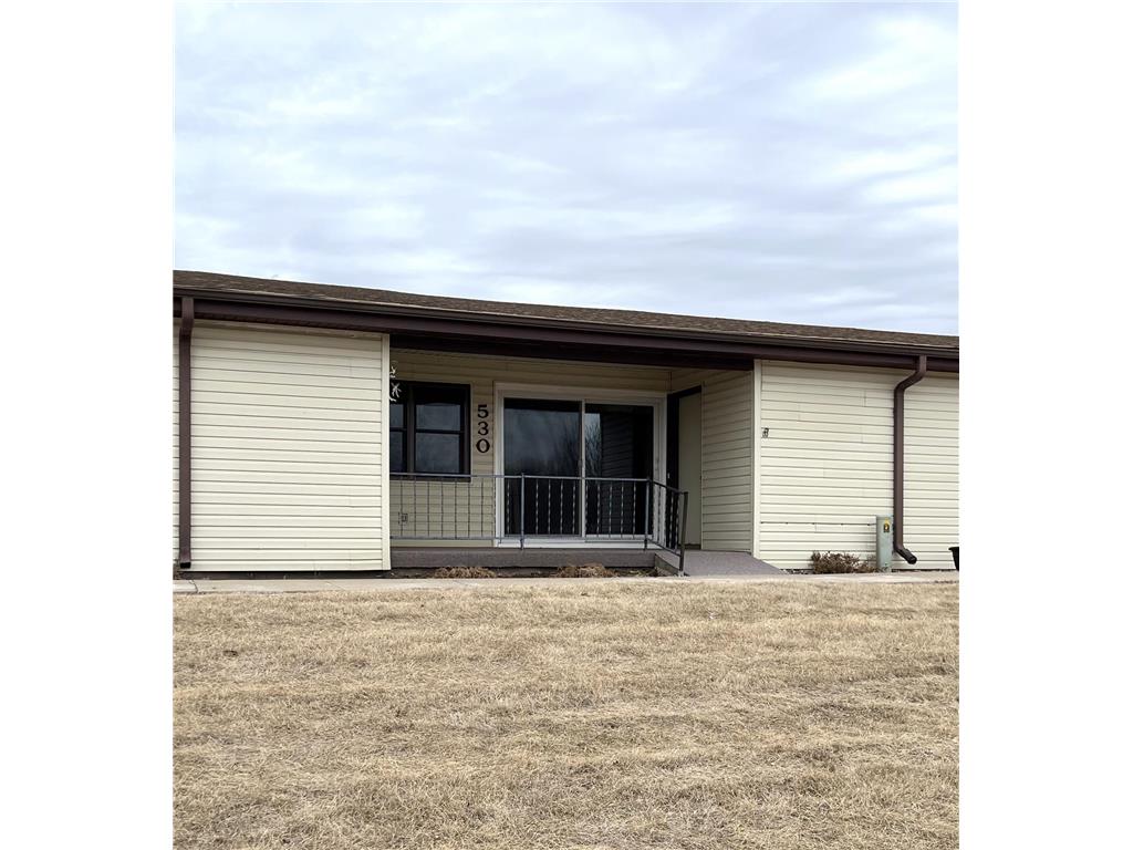 530 6th Avenue Windom MN 56101 - Des Moines River 6673488 image1