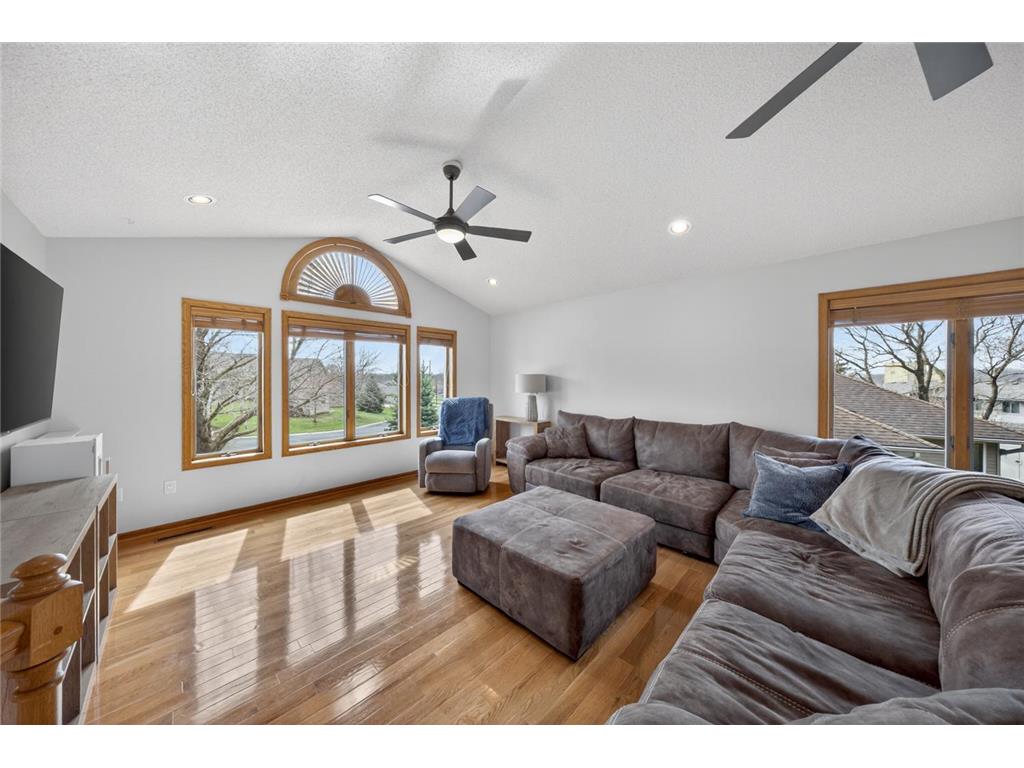 530 Cedar Court NE Pine Island MN 55963 7054700 image21