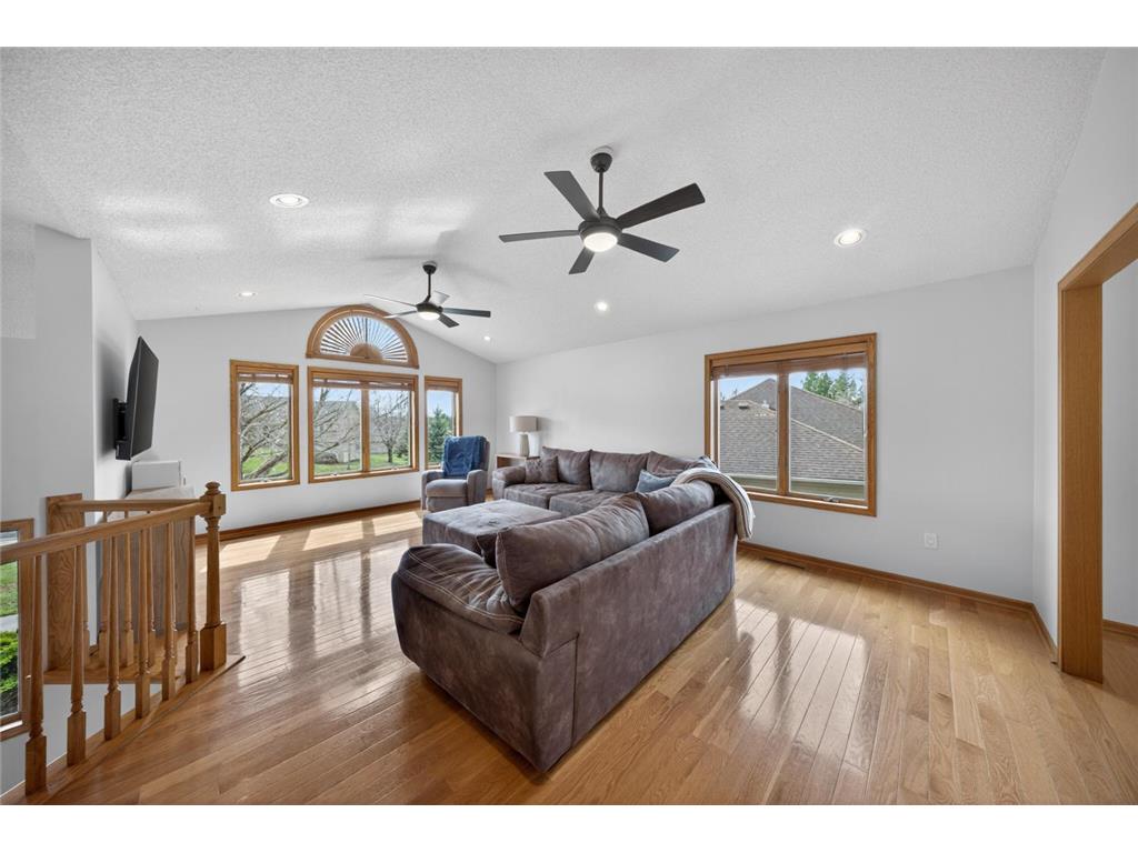 530 Cedar Court NE Pine Island MN 55963 7054700 image24