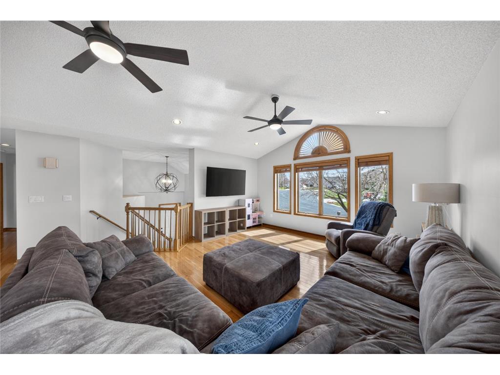 530 Cedar Court NE Pine Island MN 55963 7054700 image26