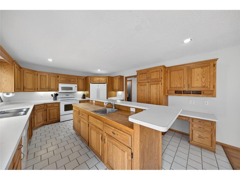 530 Cedar Court NE Pine Island MN 55963 7054700 image31