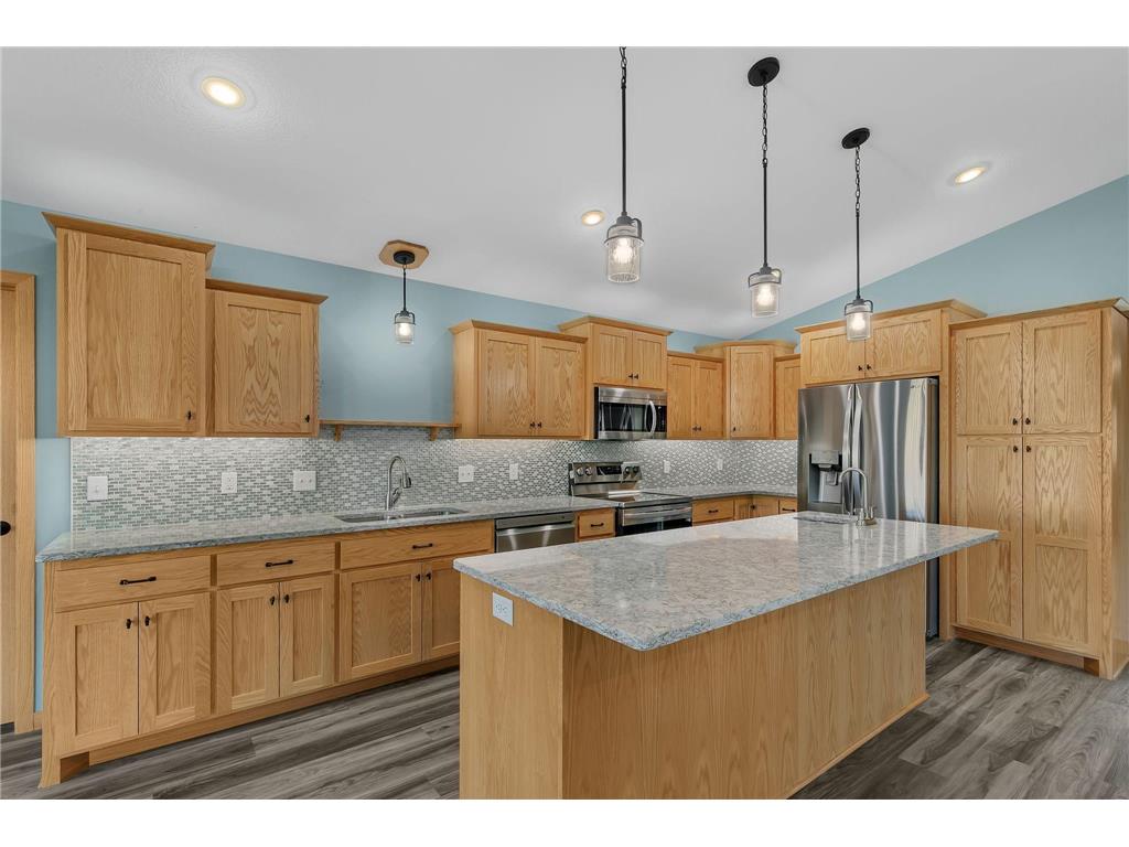 530 Graceview Loop Saint Joseph MN 56374 7034259 image5