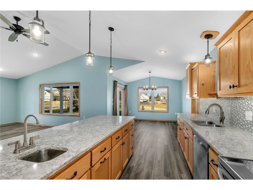 530 Graceview Loop Saint Joseph MN 56374 7034259 image7