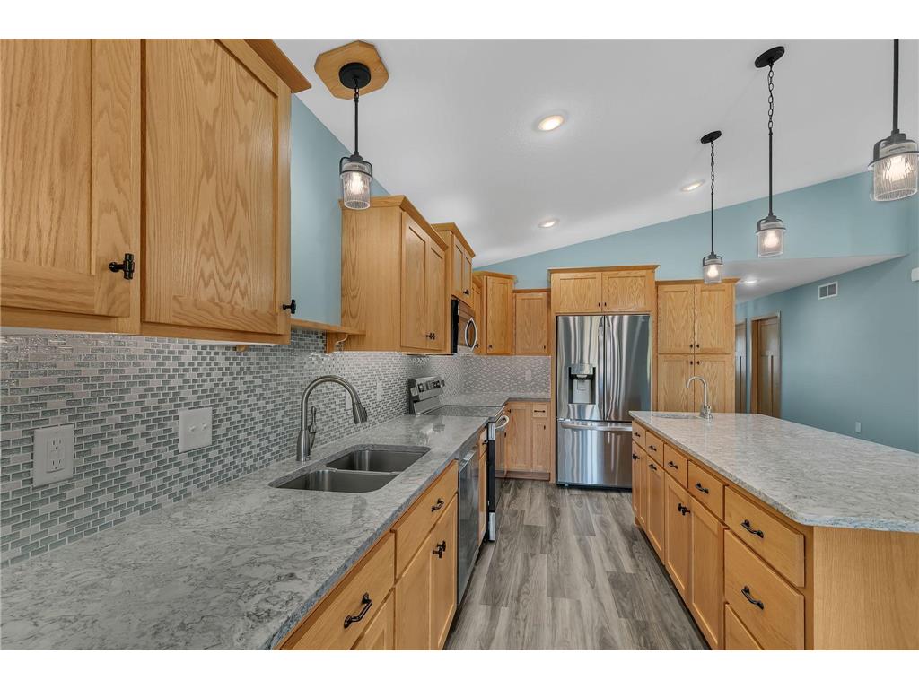 530 Graceview Loop Saint Joseph MN 56374 7034259 image8