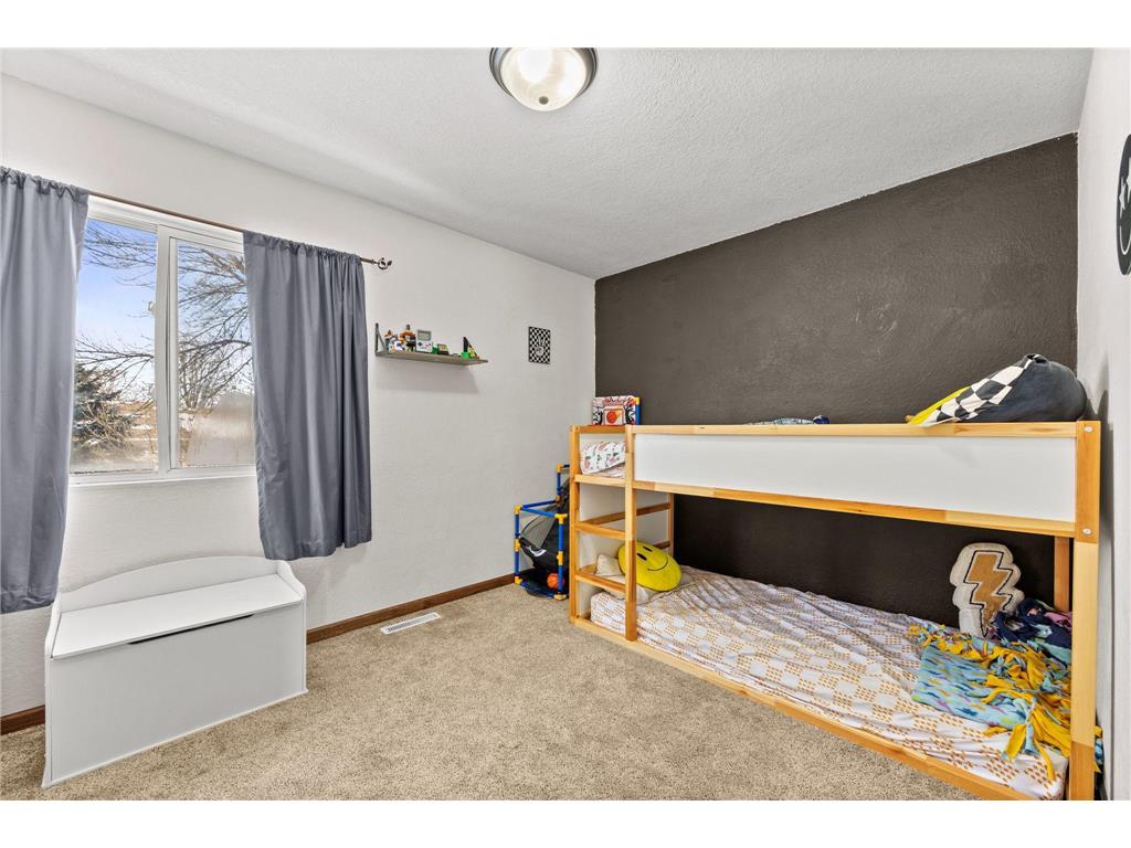 530 Jackson Street SW Hutchinson MN 55350 7010677 image14