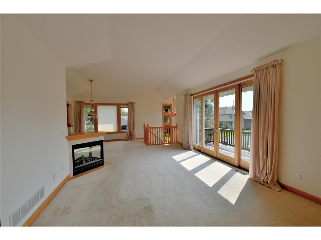 530 Lakeside Bay Drive S Bayport MN 55003 - St Croix River 6823068 image11