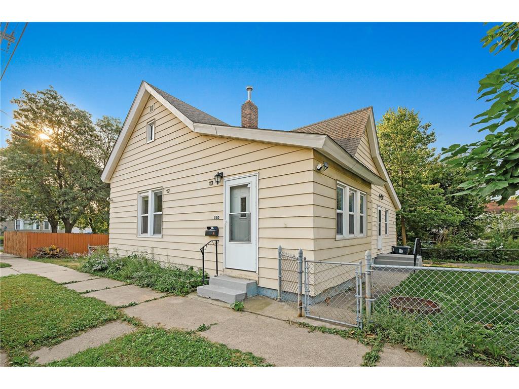 530 Minnehaha Avenue E Saint Paul MN 55130 6595962 image1