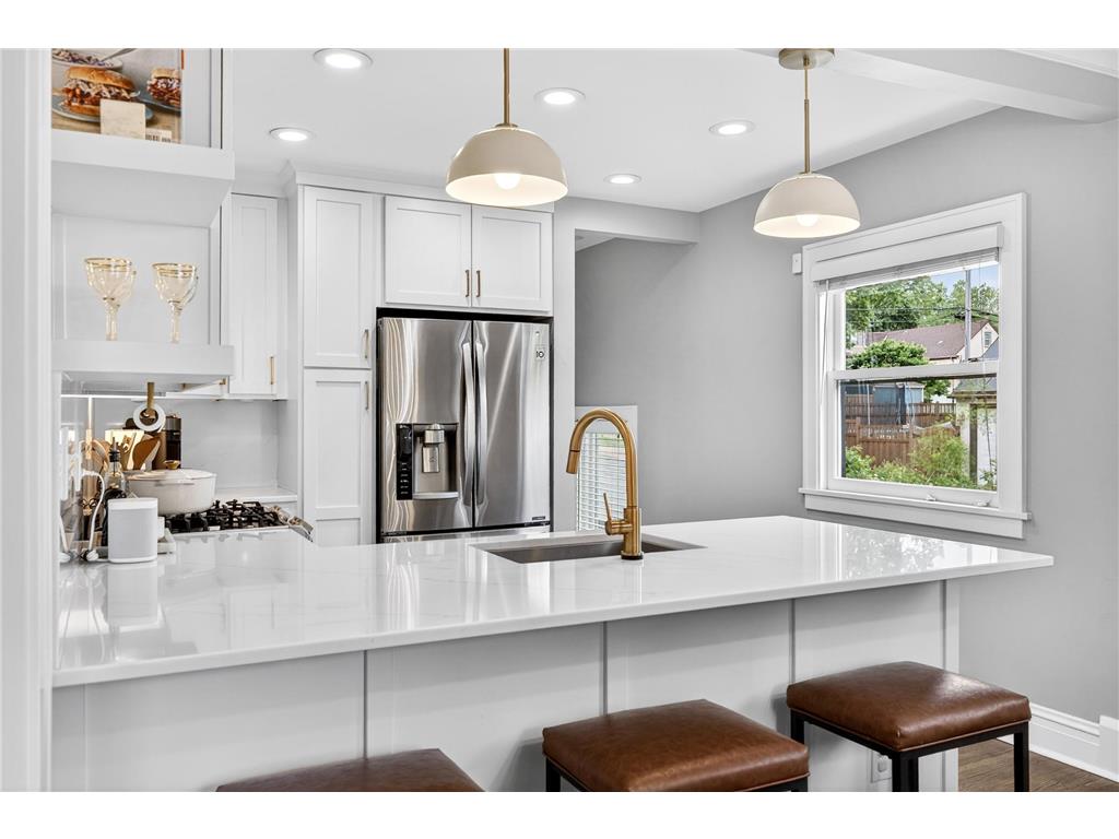 5300 Drew Avenue S Minneapolis MN 55410 7064037 image15
