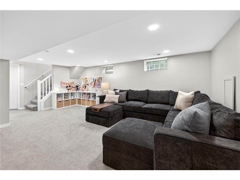 5300 Drew Avenue S Minneapolis MN 55410 7064037 image27