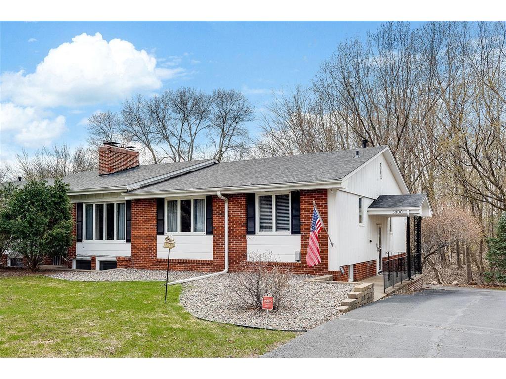 5300 Malibu Drive Edina MN 55436 6360935 image1