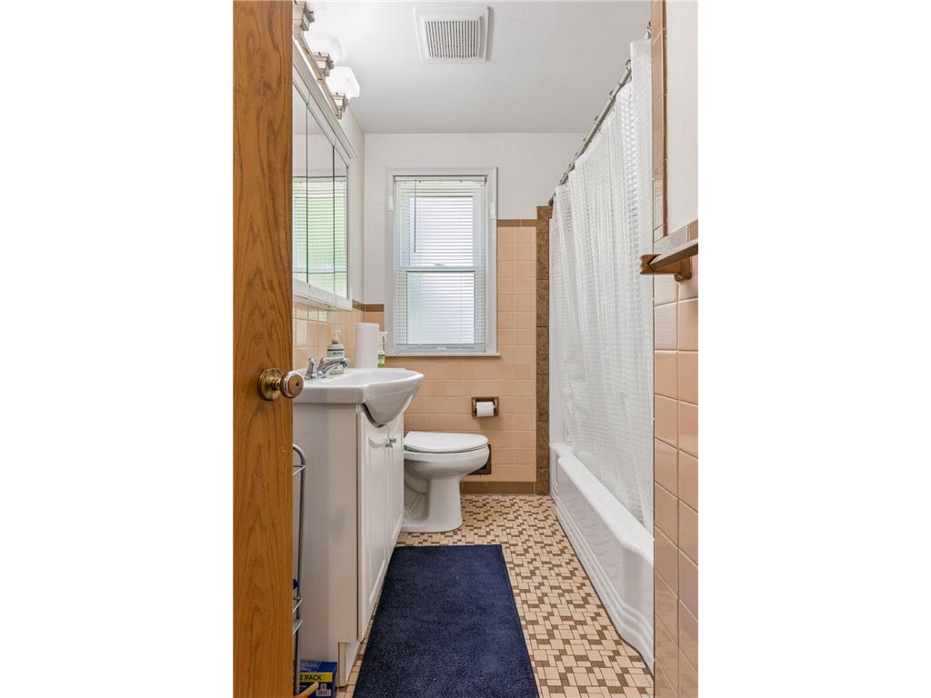 5300 Penn Avenue S Minneapolis MN 55419 7091892 image22